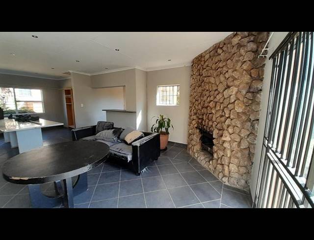 FARM FOR SALE IN GLEN AUSTIN